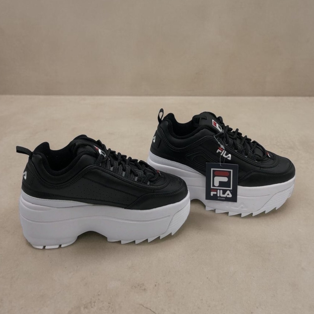 FILA Disruptor II Premium Platform Sneakers Black White sz 6.5 Chunky Shoes NEW - Picture 4 of 16